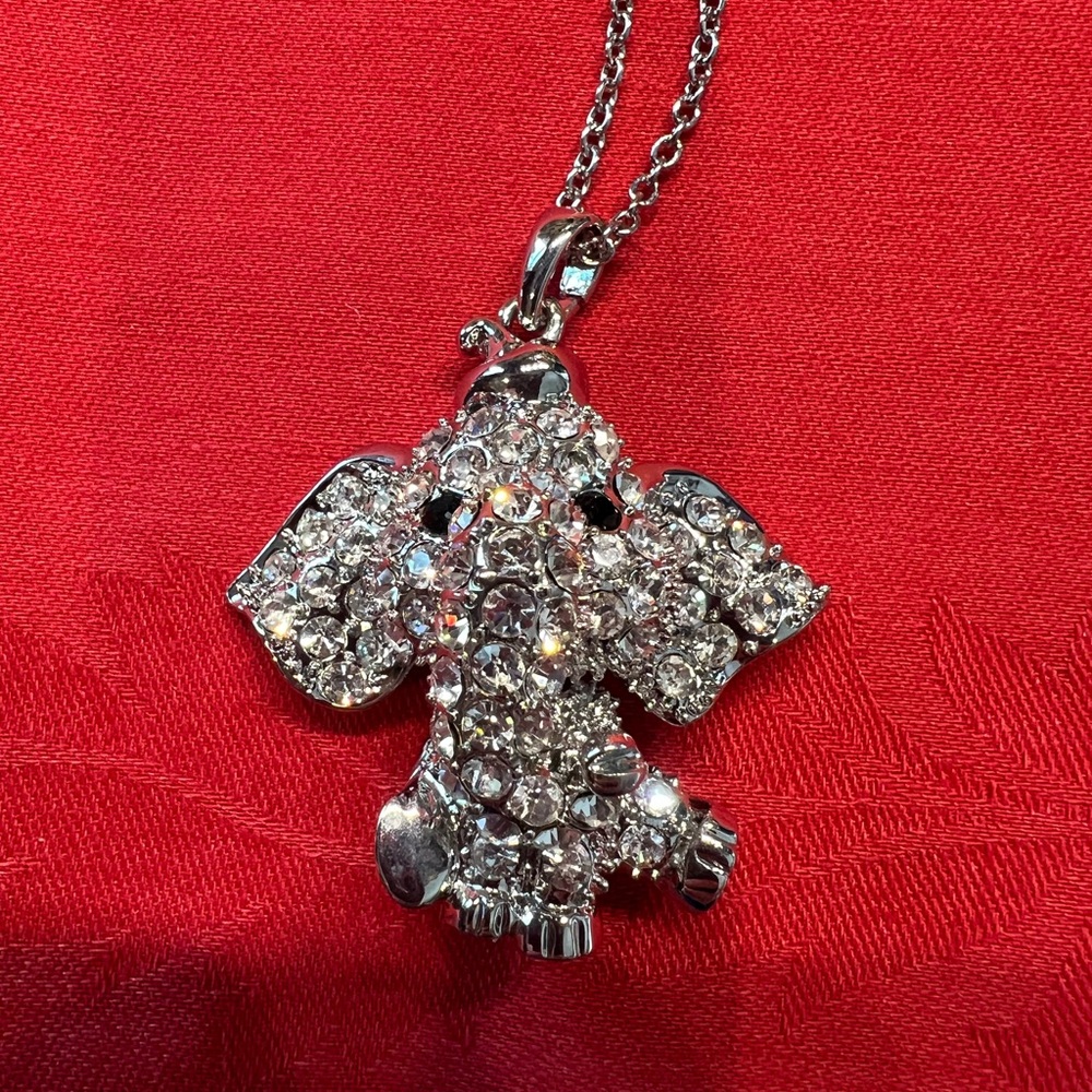 Rhinestone Elephant Pendant Necklace 24” Silver Tone Articulated Crystals